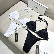 DG新款比基尼泳衣 时尚潮流款 😍🥰适合多种场景的游泳衣🏊♀️海边 游泳池 温泉 水上乐园 漂流都 DG新款比基尼泳衣 时尚潮流款 😍🥰适合多种场景的游泳衣🏊♀️海边 游泳池 温泉 水上乐园 漂流都