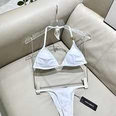 DG新款比基尼泳衣 时尚潮流款 😍🥰适合多种场景的游泳衣🏊♀️海边 游泳池 温泉 水上乐园 漂流都 DG新款比基尼泳衣 时尚潮流款 😍🥰适合多种场景的游泳衣🏊♀️海边 游泳池 温泉 水上乐园 漂流都