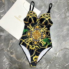 范思哲新款时尚潮流款 😍🥰适合多种场景的游泳衣🏊♀️海边 游泳池 温泉 水上乐园 漂流都可以😌内搭也完 范思哲新款时尚潮流款 😍🥰适合多种场景的游泳衣🏊♀️海边 游泳池 温泉 水上乐园 漂流都可以😌内搭也完