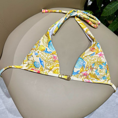 范思哲比基尼👙❤️😍🥰适合多种场景的游泳衣🏊♀️海边 游泳池 温泉 水上乐园 漂流都可以😌内搭外穿也完 范思哲比基尼👙❤️😍🥰适合多种场景的游泳衣🏊♀️海边 游泳池 温泉 水上乐园 漂流都可以😌内搭外穿也完