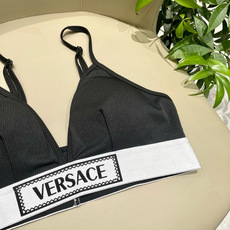 范思哲分体比基尼😍🥰适合多种场景的游泳衣🏊♀️海边 游泳池 温泉 水上乐园 漂流都可以😌内搭也完全可以 范思哲分体比基尼😍🥰适合多种场景的游泳衣🏊♀️海边 游泳池 温泉 水上乐园 漂流都可以😌内搭也完全可以