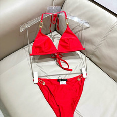 范思哲比基尼👙❤️😍🥰适合多种场景的游泳衣🏊♀️海边 游泳池 温泉 水上乐园 漂流都可以😌内搭外穿也完 范思哲比基尼👙❤️😍🥰适合多种场景的游泳衣🏊♀️海边 游泳池 温泉 水上乐园 漂流都可以😌内搭外穿也完