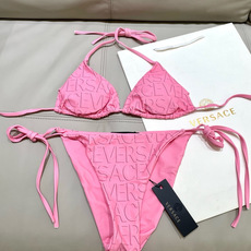 范思哲新款连体泳衣😍🥰适合多种场景的游泳衣🏊♀️海边 游泳池 温泉 水上乐园 漂流都可以😌内搭也完全可 范思哲新款连体泳衣😍🥰适合多种场景的游泳衣🏊♀️海边 游泳池 温泉 水上乐园 漂流都可以😌内搭也完全可