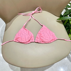 范思哲新款连体泳衣😍🥰适合多种场景的游泳衣🏊♀️海边 游泳池 温泉 水上乐园 漂流都可以😌内搭也完全可 范思哲新款连体泳衣😍🥰适合多种场景的游泳衣🏊♀️海边 游泳池 温泉 水上乐园 漂流都可以😌内搭也完全可