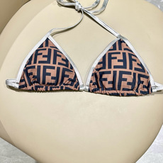 芬迪比基尼😍🥰适合多种场景的游泳衣🏊♀️海边 游泳池 温泉 水上乐园 漂流都可以😌内搭也完全可以 连体 芬迪比基尼😍🥰适合多种场景的游泳衣🏊♀️海边 游泳池 温泉 水上乐园 漂流都可以😌内搭也完全可以 连体
