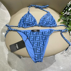 芬迪比基尼😍🥰适合多种场景的游泳衣🏊♀️海边 游泳池 温泉 水上乐园 漂流都可以😌内搭也完全可以 连体 芬迪比基尼😍🥰适合多种场景的游泳衣🏊♀️海边 游泳池 温泉 水上乐园 漂流都可以😌内搭也完全可以 连体