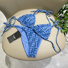 芬迪比基尼😍🥰适合多种场景的游泳衣🏊♀️海边 游泳池 温泉 水上乐园 漂流都可以😌内搭也完全可以 连体 芬迪比基尼😍🥰适合多种场景的游泳衣🏊♀️海边 游泳池 温泉 水上乐园 漂流都可以😌内搭也完全可以 连体