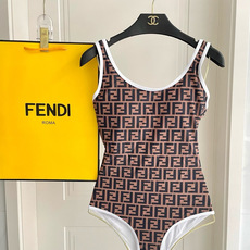 Fendi 芬迪连体😍🥰适合多种场景的游泳衣🏊♀️海边 游泳池 温泉 水上乐园 漂流都可以😌内搭也完全 Fendi 芬迪连体😍🥰适合多种场景的游泳衣🏊♀️海边 游泳池 温泉 水上乐园 漂流都可以😌内搭也完全
