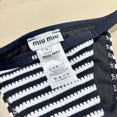 miumiu新款比基尼泳衣👙❤️😍🥰适合多种场景的游泳衣🏊♀️海边 游泳池 温泉 水上乐园 漂流都可以 miumiu新款比基尼泳衣👙❤️😍🥰适合多种场景的游泳衣🏊♀️海边 游泳池 温泉 水上乐园 漂流都可以