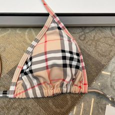 巴宝莉新款比基尼泳衣 😍🥰适合多种场景的游泳衣🏊♀️海边 游泳池 温泉 水上乐园 漂流都可以😌内搭也 巴宝莉新款比基尼泳衣 😍🥰适合多种场景的游泳衣🏊♀️海边 游泳池 温泉 水上乐园 漂流都可以😌内搭也