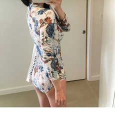 Dior新款露背拼色连体泳衣 简单大气 适合多种场景的游泳衣🏊♀️海边 游泳池 温泉 水上乐园 漂流都 Dior新款露背拼色连体泳衣 简单大气 适合多种场景的游泳衣🏊♀️海边 游泳池 温泉 水上乐园 漂流都