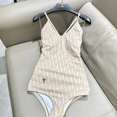 Dior迪奥新款连体式泳衣👙❤️😍🥰适合多种场景的游泳衣🏊♀️海边 游泳池 温泉 水上乐园 漂流都可以 Dior迪奥新款连体式泳衣👙❤️😍🥰适合多种场景的游泳衣🏊♀️海边 游泳池 温泉 水上乐园 漂流都可以