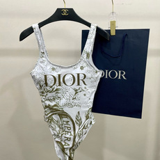 Dior迪奥新款连体式泳衣👙❤️😍🥰适合多种场景的游泳衣🏊♀️海边 游泳池 温泉 水上乐园 漂流都可以 Dior迪奥新款连体式泳衣👙❤️😍🥰适合多种场景的游泳衣🏊♀️海边 游泳池 温泉 水上乐园 漂流都可以
