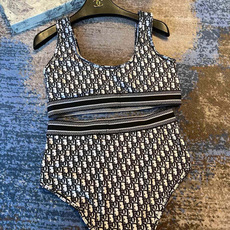 迪奥分体😍🥰适合多种场景的游泳衣🏊♀️海边 游泳池 温泉 水上乐园 漂流都可以😌内搭也完全可以 连体设 迪奥分体😍🥰适合多种场景的游泳衣🏊♀️海边 游泳池 温泉 水上乐园 漂流都可以😌内搭也完全可以 连体设