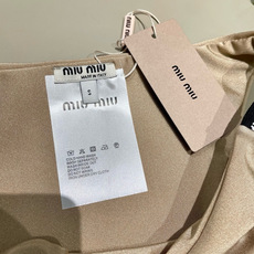 miumiu新款比基尼泳衣👙❤️😍🥰适合多种场景的游泳衣🏊♀️海边 游泳池 温泉 水上乐园 漂流都可以 miumiu新款比基尼泳衣👙❤️😍🥰适合多种场景的游泳衣🏊♀️海边 游泳池 温泉 水上乐园 漂流都可以