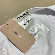 miumiu新款比基尼泳衣👙❤️😍🥰适合多种场景的游泳衣🏊♀️海边 游泳池 温泉 水上乐园 漂流都可以 miumiu新款比基尼泳衣👙❤️😍🥰适合多种场景的游泳衣🏊♀️海边 游泳池 温泉 水上乐园 漂流都可以
