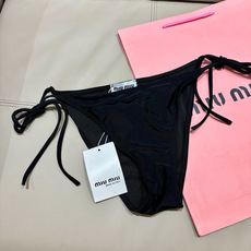 miumiu新款比基尼泳衣👙❤️😍🥰适合多种场景的游泳衣🏊♀️海边 游泳池 温泉 水上乐园 漂流都可以 miumiu新款比基尼泳衣👙❤️😍🥰适合多种场景的游泳衣🏊♀️海边 游泳池 温泉 水上乐园 漂流都可以