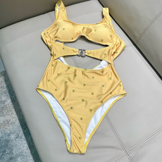 Chanel新款泳衣😍🥰适合多种场景的游泳衣🏊♀️海边 游泳池 温泉 水上乐园 漂流都可以😌内搭也完全 Chanel新款泳衣😍🥰适合多种场景的游泳衣🏊♀️海边 游泳池 温泉 水上乐园 漂流都可以😌内搭也完全
