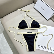 Chanel新款比基尼泳衣😍🥰适合多种场景的游泳衣🏊♀️海边 游泳池 温泉 水上乐园 漂流都可以😌内搭 Chanel新款比基尼泳衣😍🥰适合多种场景的游泳衣🏊♀️海边 游泳池 温泉 水上乐园 漂流都可以😌内搭