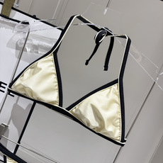 Chanel新款比基尼泳衣😍🥰适合多种场景的游泳衣🏊♀️海边 游泳池 温泉 水上乐园 漂流都可以😌内搭 Chanel新款比基尼泳衣😍🥰适合多种场景的游泳衣🏊♀️海边 游泳池 温泉 水上乐园 漂流都可以😌内搭