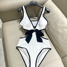 Chanel新款泳衣😍🥰适合多种场景的游泳衣🏊♀️海边 游泳池 温泉 水上乐园 漂流都可以😌内搭也完全 Chanel新款泳衣😍🥰适合多种场景的游泳衣🏊♀️海边 游泳池 温泉 水上乐园 漂流都可以😌内搭也完全