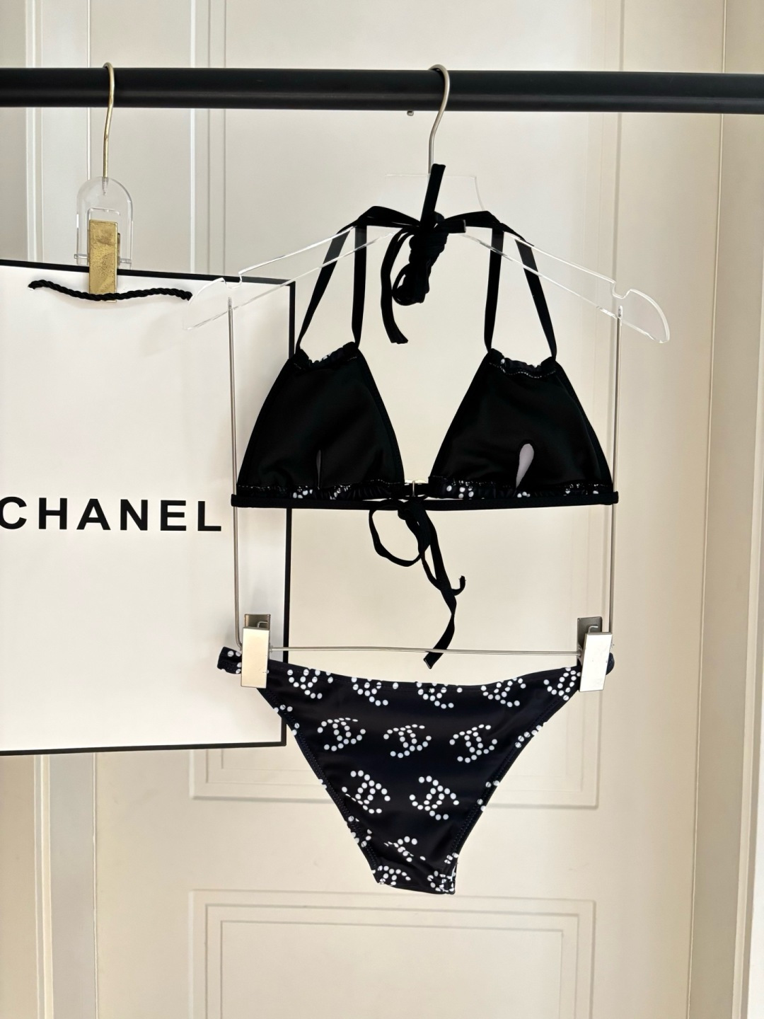 Chanel新款比基尼泳衣😍🥰适合多种场景的游泳衣🏊‍♀️海边 游泳池 温泉 水上乐园 漂流都可以😌内搭