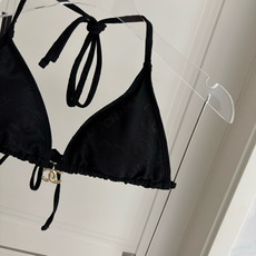 Chanel新款比基尼泳衣😍🥰适合多种场景的游泳衣🏊♀️海边 游泳池 温泉 水上乐园 漂流都可以😌内搭 Chanel新款比基尼泳衣😍🥰适合多种场景的游泳衣🏊♀️海边 游泳池 温泉 水上乐园 漂流都可以😌内搭