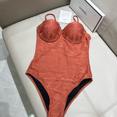 Chanel新款泳衣😍🥰适合多种场景的游泳衣🏊♀️海边 游泳池 温泉 水上乐园 漂流都可以😌内搭也完全 Chanel新款泳衣😍🥰适合多种场景的游泳衣🏊♀️海边 游泳池 温泉 水上乐园 漂流都可以😌内搭也完全