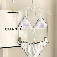 Chanel新款比基尼泳衣😍🥰适合多种场景的游泳衣🏊♀️海边 游泳池 温泉 水上乐园 漂流都可以😌内搭 Chanel新款比基尼泳衣😍🥰适合多种场景的游泳衣🏊♀️海边 游泳池 温泉 水上乐园 漂流都可以😌内搭