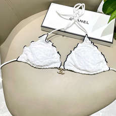 Chanel新款比基尼泳衣😍🥰适合多种场景的游泳衣🏊♀️海边 游泳池 温泉 水上乐园 漂流都可以😌内搭 Chanel新款比基尼泳衣😍🥰适合多种场景的游泳衣🏊♀️海边 游泳池 温泉 水上乐园 漂流都可以😌内搭
