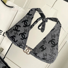Chanel新款比基尼泳衣😍🥰适合多种场景的游泳衣🏊♀️海边 游泳池 温泉 水上乐园 漂流都可以😌内搭 Chanel新款比基尼泳衣😍🥰适合多种场景的游泳衣🏊♀️海边 游泳池 温泉 水上乐园 漂流都可以😌内搭