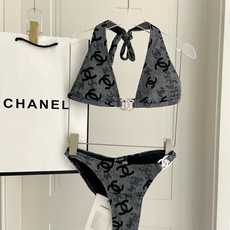Chanel新款比基尼泳衣😍🥰适合多种场景的游泳衣🏊♀️海边 游泳池 温泉 水上乐园 漂流都可以😌内搭 Chanel新款比基尼泳衣😍🥰适合多种场景的游泳衣🏊♀️海边 游泳池 温泉 水上乐园 漂流都可以😌内搭