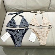 Chanel新款比基尼泳衣😍🥰适合多种场景的游泳衣🏊♀️海边 游泳池 温泉 水上乐园 漂流都可以😌内搭 Chanel新款比基尼泳衣😍🥰适合多种场景的游泳衣🏊♀️海边 游泳池 温泉 水上乐园 漂流都可以😌内搭
