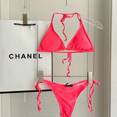 Chanel新款比基尼泳衣😍🥰适合多种场景的游泳衣🏊♀️海边 游泳池 温泉 水上乐园 漂流都可以😌内搭 Chanel新款比基尼泳衣😍🥰适合多种场景的游泳衣🏊♀️海边 游泳池 温泉 水上乐园 漂流都可以😌内搭