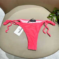 Chanel新款比基尼泳衣😍🥰适合多种场景的游泳衣🏊♀️海边 游泳池 温泉 水上乐园 漂流都可以😌内搭 Chanel新款比基尼泳衣😍🥰适合多种场景的游泳衣🏊♀️海边 游泳池 温泉 水上乐园 漂流都可以😌内搭