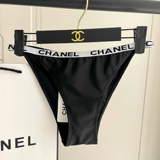 Chanel新款比基尼泳衣😍🥰适合多种场景的游泳衣🏊♀️海边 游泳池 温泉 水上乐园 漂流都可以😌内搭 Chanel新款比基尼泳衣😍🥰适合多种场景的游泳衣🏊♀️海边 游泳池 温泉 水上乐园 漂流都可以😌内搭