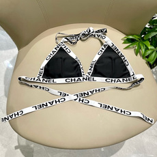 Chanel新款比基尼泳衣😍🥰适合多种场景的游泳衣🏊♀️海边 游泳池 温泉 水上乐园 漂流都可以😌内搭 Chanel新款比基尼泳衣😍🥰适合多种场景的游泳衣🏊♀️海边 游泳池 温泉 水上乐园 漂流都可以😌内搭