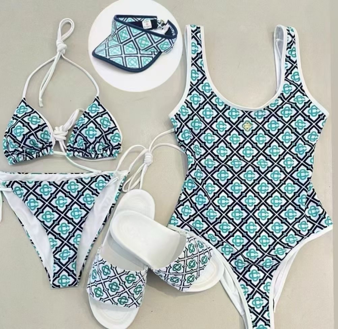 NO:882279,The trendy brand casablanca is a swimsuit suitable for a variety of scenarios♀ It can be worn inside the seaside, in swimming pools, in hot springs, in water parks, or rafting. The one-piece design covers the flesh and makes you look taller. A little flesh on the abdomen does not affect our beauty. The back design exposes the beautiful back. The fabric is breathable and comfortable. The quick-drying and elastic swimsuit is more skin-friendly and easy to clean. Size S M L19860909潮牌casablanca适合多种场景的游泳衣♀海边 游泳池 温泉 水上乐园 漂流都可以内搭也完全可以 连体设计遮肉显高挑 腹部有点肉肉也不影响咱美美的 背面设计大露美背 面料透气舒适.速干弹性的游泳衣更加帖肤易清洗 码数S M L Xl泳衣泳裤比基尼,泳衣，泳裤，比基尼,swimsuits,bikinis,accessory