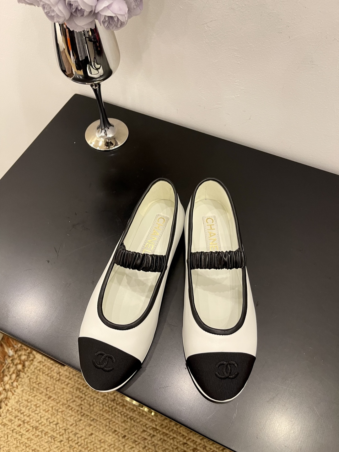 NO:409211,[Spot sale] *25 Counter [authentic grade] version!  !  Official catalog Numbers of codes 35, 36, 37, 38, 39 (34/40/41 Custom made and communicate with customer service) are equipped with genuine Italian packaging and single shoes19860909【现货发售】 *25 专柜【正品级】版本！！ 官方目录 码数35、36、37、38、39 (34/40/41 需要定做跟客服♂沟通) 均配有意大利正品包装,单鞋,Women's Shoes