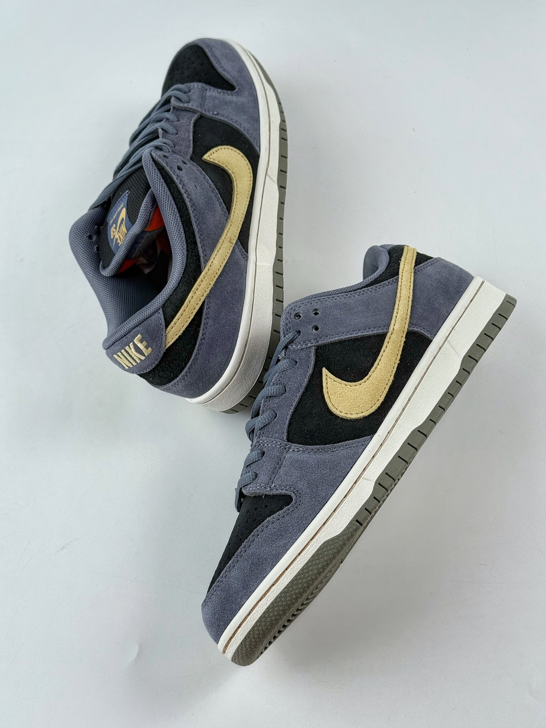 Nike Dunk SB “Dust Noir” 高级 雾灰蓝 黑蓝 HF3063-002