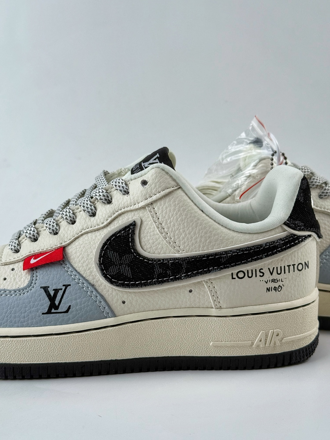 Nike Air Force 1 Low 07 x Louis Vuitton 灰白满天星 DD1982-320