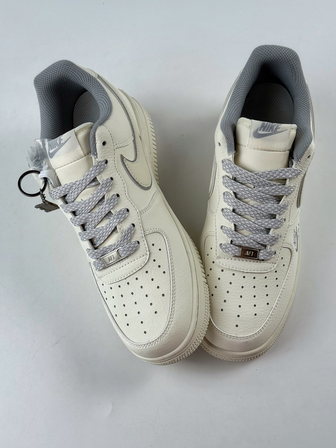 220 Nike Air Force 1 Low 07 x NIKE 白灰小勾满天星 CS5288-039