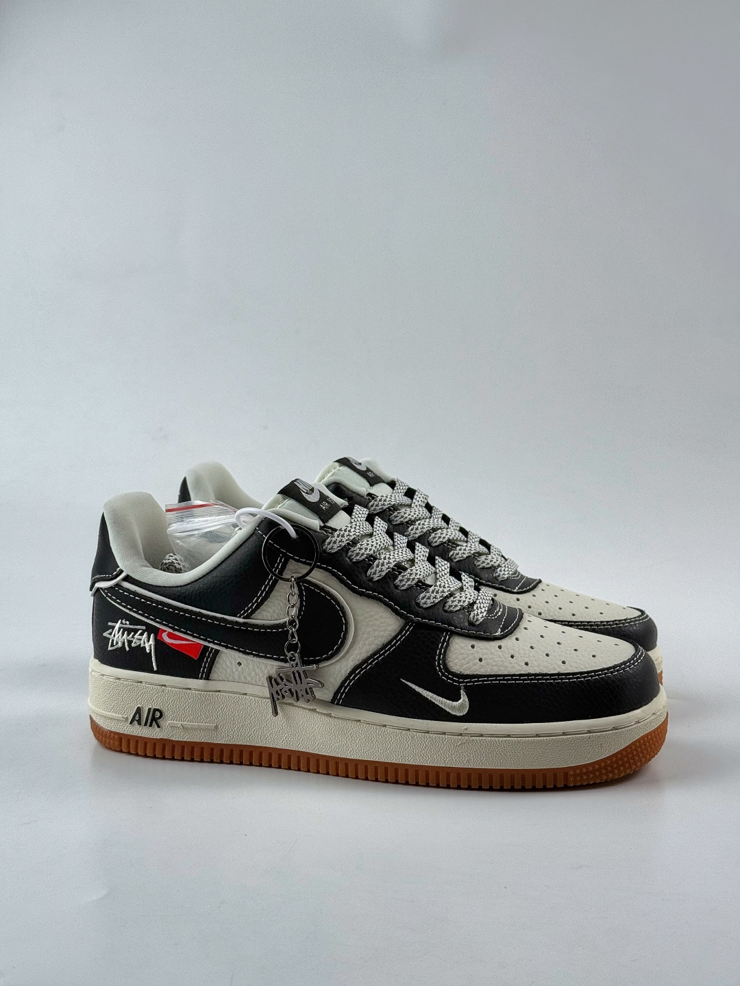 210 Nike Air Force 1 Low 07 x Stussy 黑白小勾满天星 DD1982-323