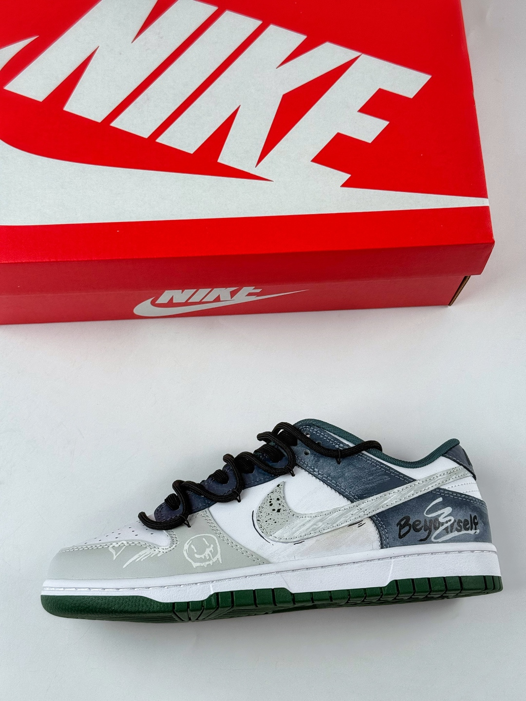 230 NIKE SB Dunk Low 城市风暴 灰白蓝 DV0833-111