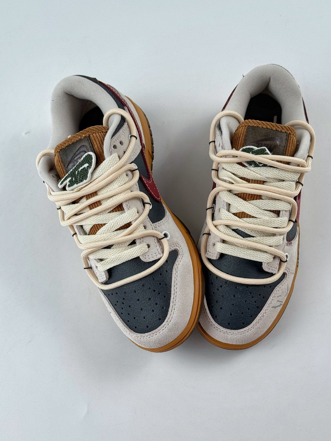 230 NIKE SB Dunk Low 野兔 豆柴咖啡 德美拉 灰棕红 HQ3459-212