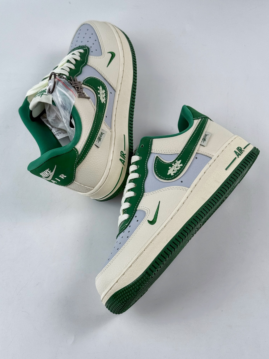 220 Nike Air Force 1 Low 07 x Stussy 白灰绿小勾 DD1982-305