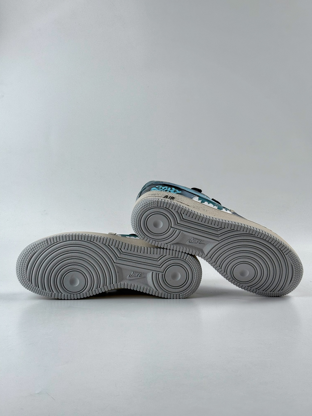 220 Nike Air Force 1 Low 07 蓝白涂鸦绑带 XL2312-101