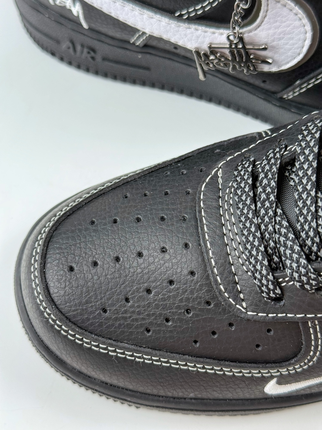 210 Nike Air Force 1 Low 07 x Stussy 黑白小勾满天星 DD1982-317