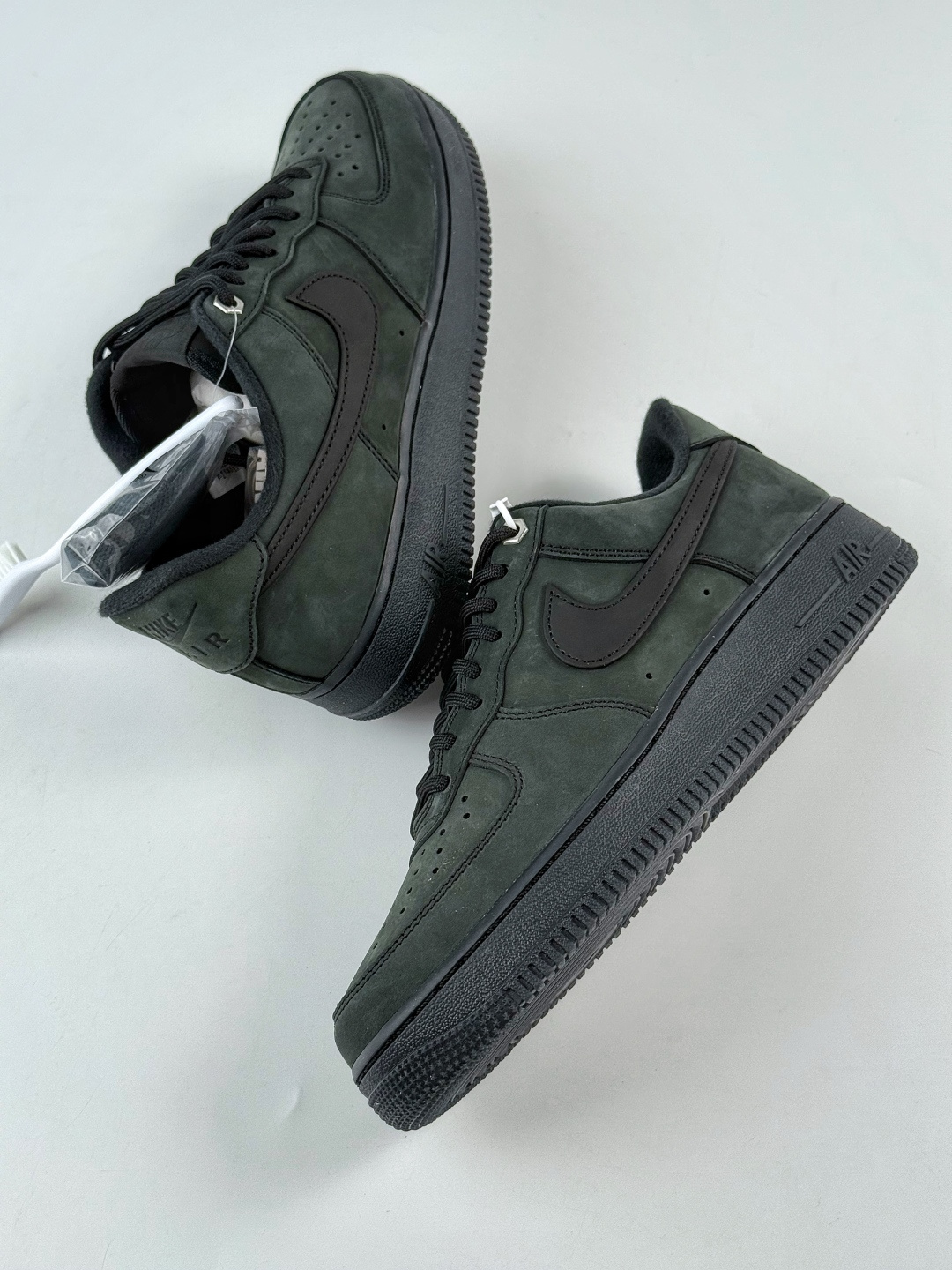 200 Nike Air Force 1 Low 07 WB 橄榄绿 CJ9179-001