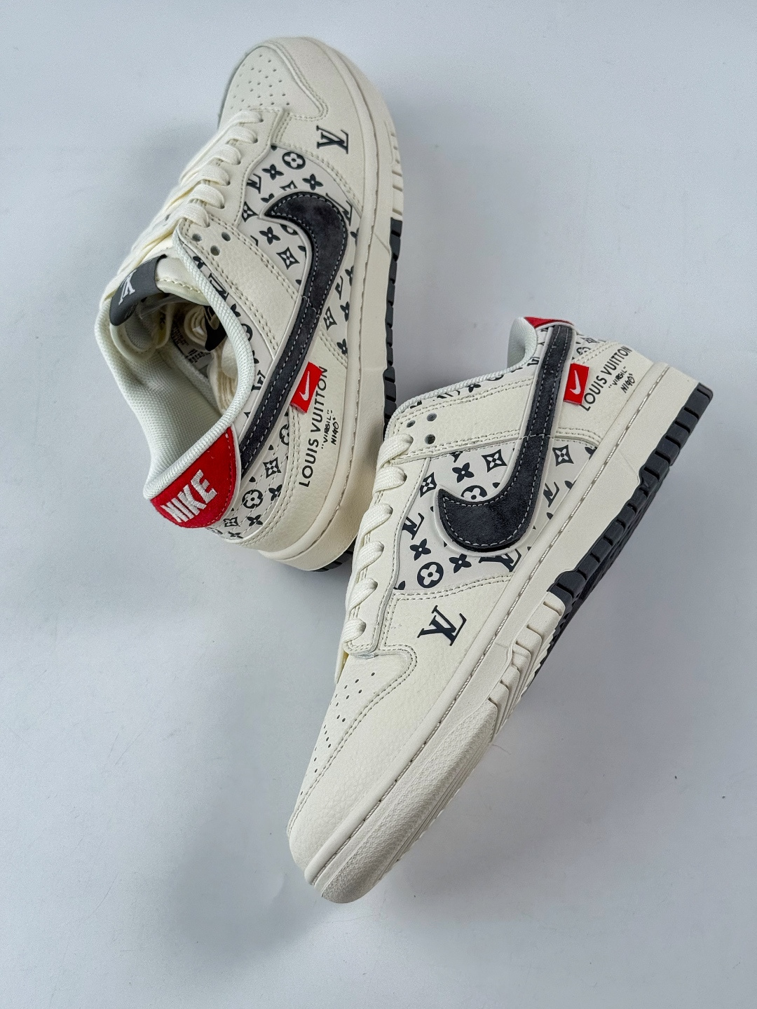 230 Nike SB Dunk Low x Louis Vuitton 白灰 HT5088-609